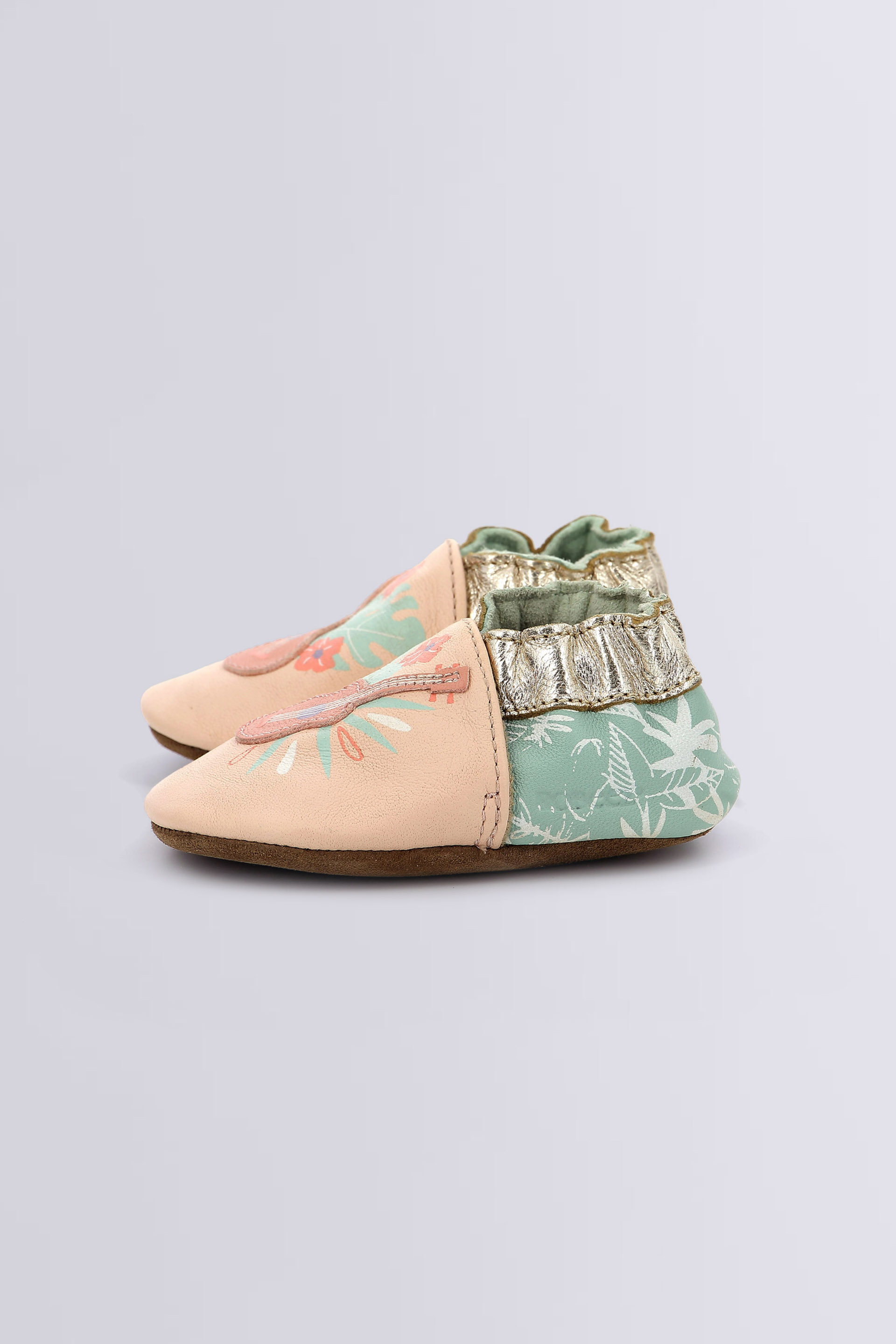 EYES ON YOU Rosa EYES ON YOU Rosa