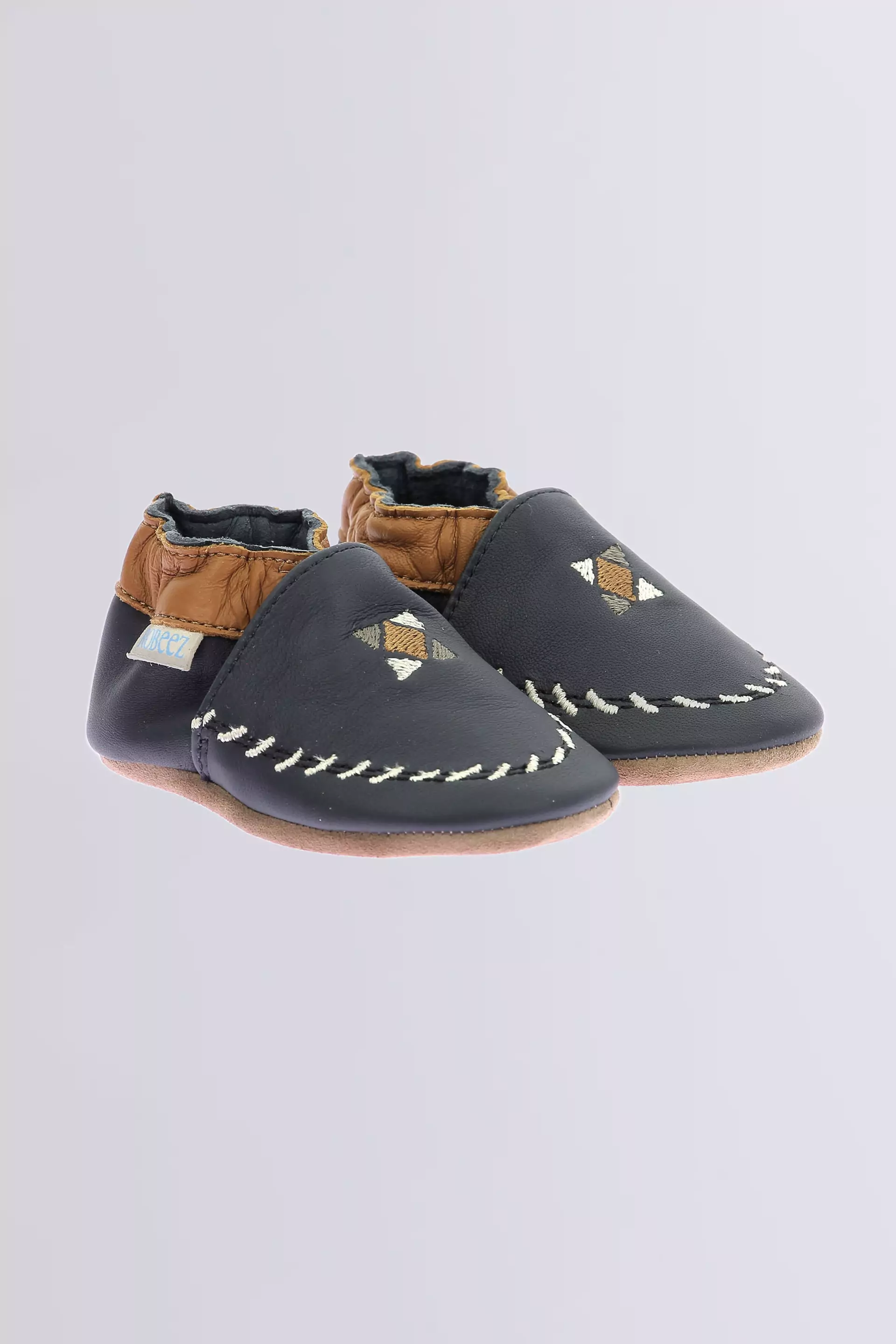 In And Out - chaussons souples marine pour garçon - Robeez © Site Officiel