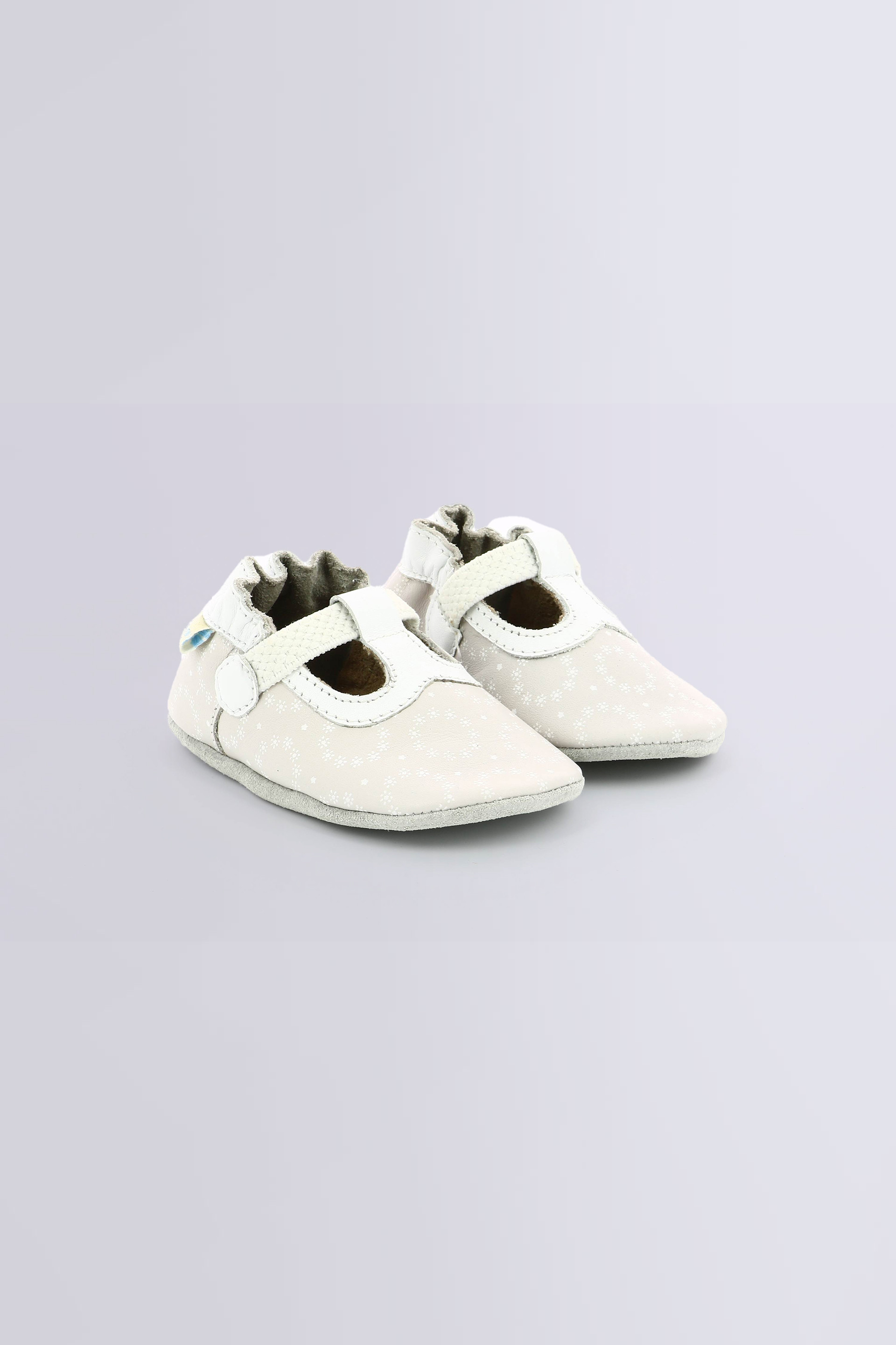 Tiny Love gris - Chaussons souples pour Filles - Robeez © Site Officiel Tiny Love gris - Chaussons souples pour Filles - Robeez © Site Officiel