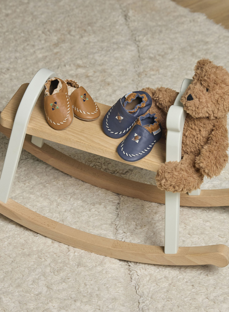 Unisex slippers