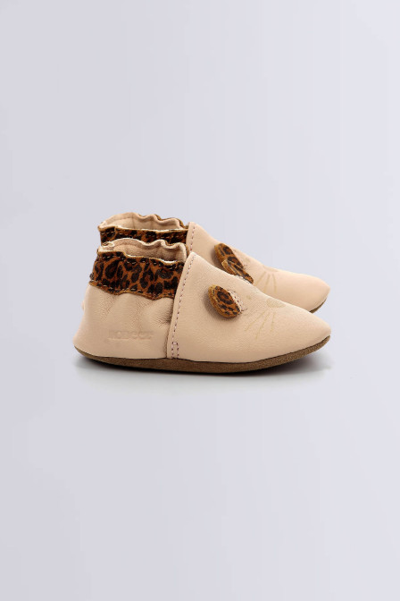 Leo Mouse - Pink soft sole slippers for girl - Robeez © Leo Mouse - Pink soft sole slippers for girl - Robeez ©