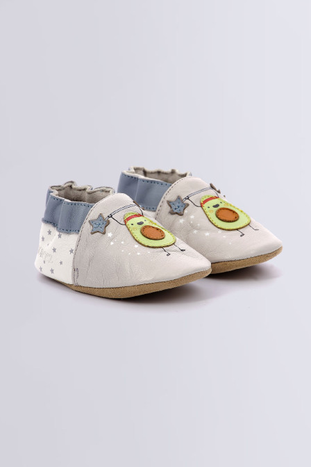 Heavy Day - Chaussons souples gris clair et blanc pour garçon - Robeez © Site Officiel Heavy Day - Chaussons souples gris clair et blanc pour garçon - Robeez © Site Officiel