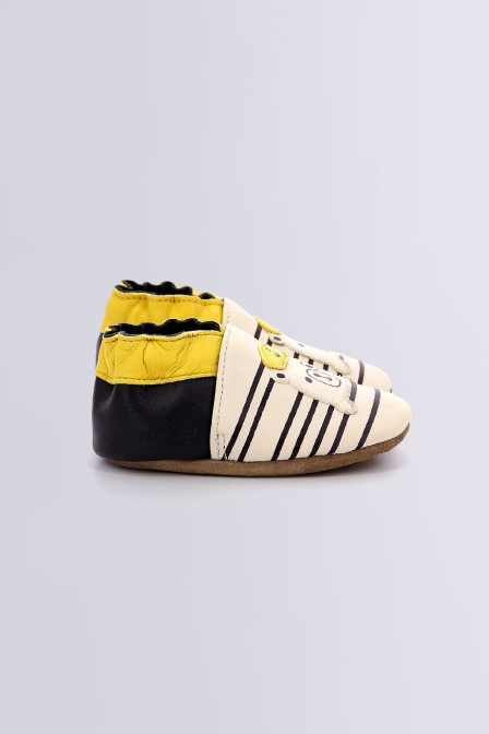 Naval Officer - light beige and navy soft sole slippers for boy - Robeez © Naval Officer - light beige and navy soft sole slippers for boy - Robeez ©