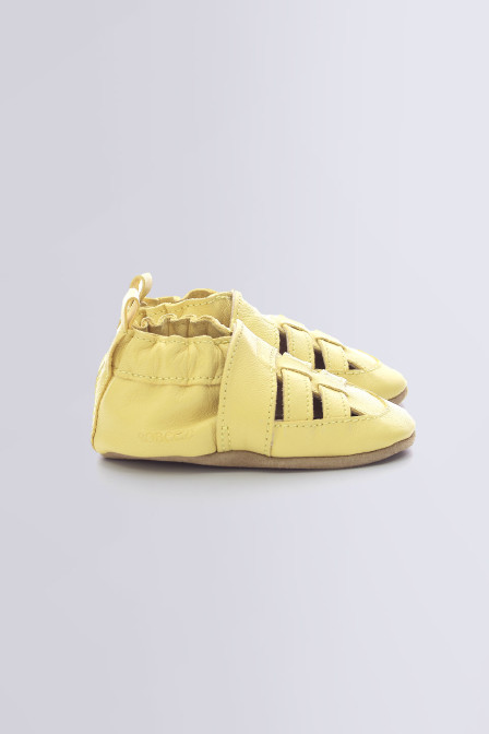 Sandiz Veg - light yellow first steps t-strap shoes  for girls and boys - Robeez © Sandiz Veg - light yellow first steps t-strap shoes  for girls and boys - Robeez ©