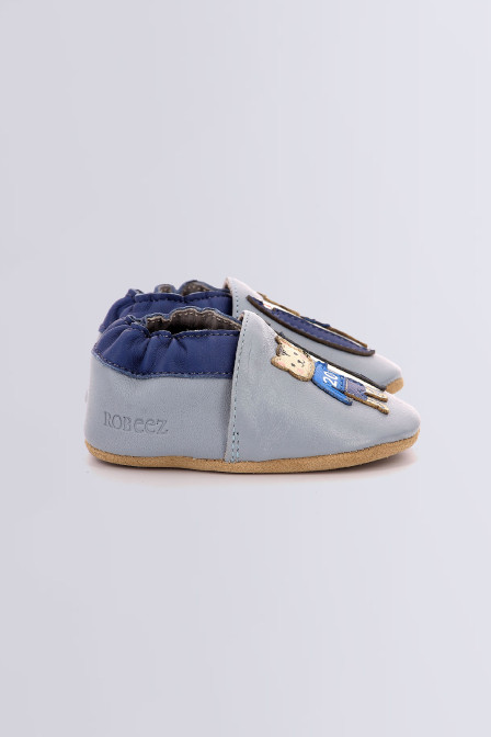 Surfing Boy - Blue soft sole slippers for boy - Robeez © Official website Surfing Boy - Blue soft sole slippers for boy - Robeez © Official website